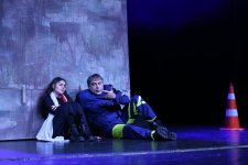 В Баку с успехом прошла премьера спектакля "Антигона" (ФОТО)