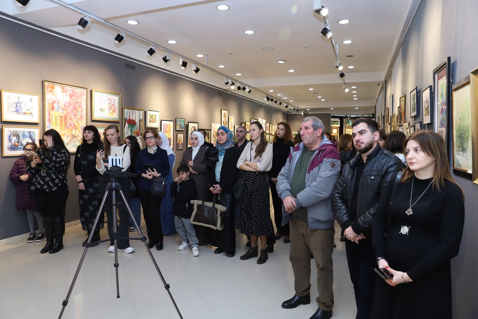 Гармония воды и цвета – акварельная живопись в Азербайджане (ФОТО)