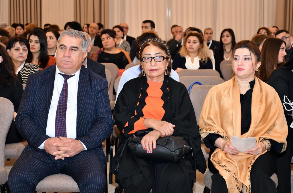 В Баку обсудили тему исследования и охраны недвижимого историко-культурного наследия Азербайджана (ФОТО)