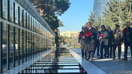 Джевдет Йылмаз посетил Аллею шехидов и памятник "Тюркское шехидство" (ФОТО)