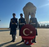 Джевдет Йылмаз посетил Аллею шехидов и памятник "Тюркское шехидство" (ФОТО)