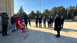 Джевдет Йылмаз посетил Аллею шехидов и памятник "Тюркское шехидство" (ФОТО)