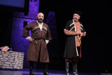 Феерический юбилей Юлия Гусмана в Баку отметили красочным спектаклем "Не бойся, мы с тобой!" (ВИДЕО, ФОТО)