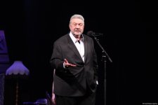 Феерический юбилей Юлия Гусмана в Баку отметили красочным спектаклем "Не бойся, мы с тобой!" (ВИДЕО, ФОТО)