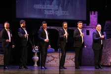 Феерический юбилей Юлия Гусмана в Баку отметили красочным спектаклем "Не бойся, мы с тобой!" (ВИДЕО, ФОТО)