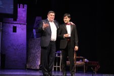 Феерический юбилей Юлия Гусмана в Баку отметили красочным спектаклем "Не бойся, мы с тобой!" (ВИДЕО, ФОТО)