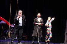 Феерический юбилей Юлия Гусмана в Баку отметили красочным спектаклем "Не бойся, мы с тобой!" (ВИДЕО, ФОТО)