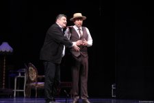 Феерический юбилей Юлия Гусмана в Баку отметили красочным спектаклем "Не бойся, мы с тобой!" (ВИДЕО, ФОТО)