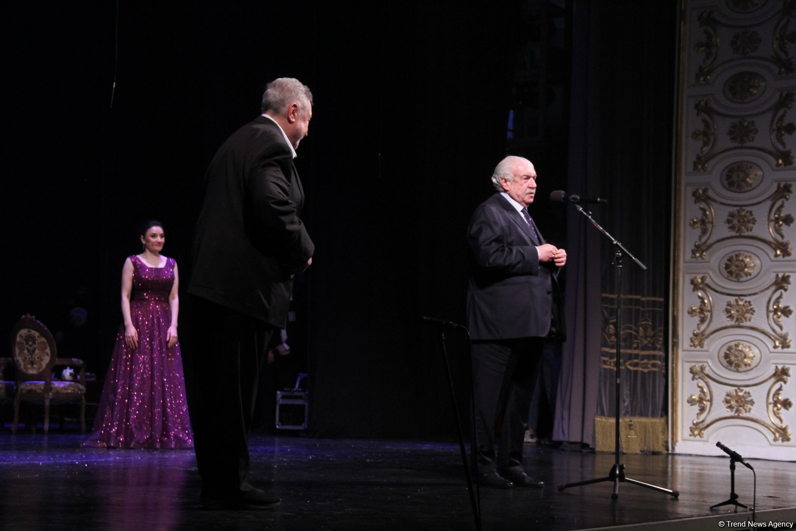 Феерический юбилей Юлия Гусмана в Баку отметили красочным спектаклем "Не бойся, мы с тобой!" (ВИДЕО, ФОТО)