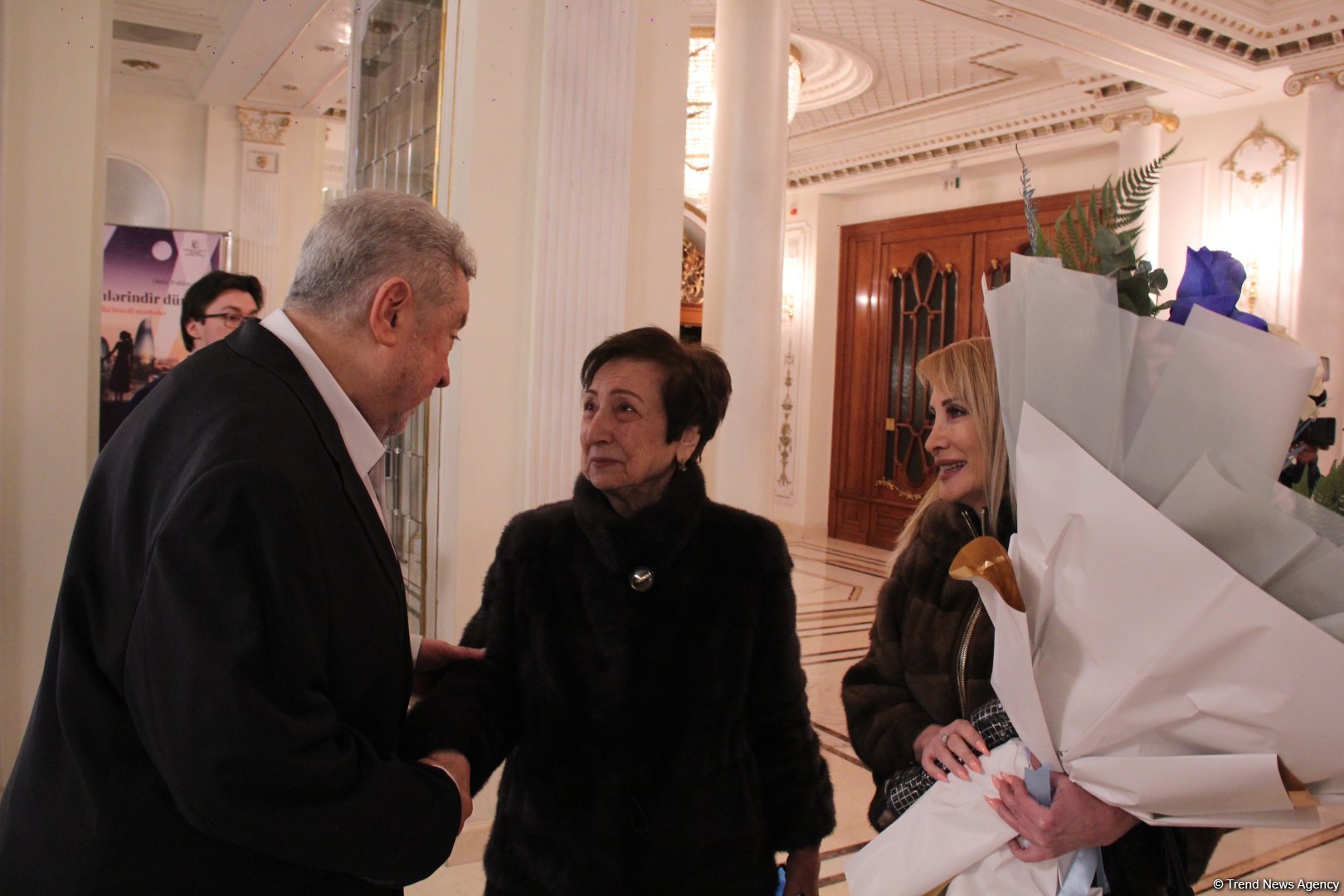 Феерический юбилей Юлия Гусмана в Баку отметили красочным спектаклем "Не бойся, мы с тобой!" (ВИДЕО, ФОТО)