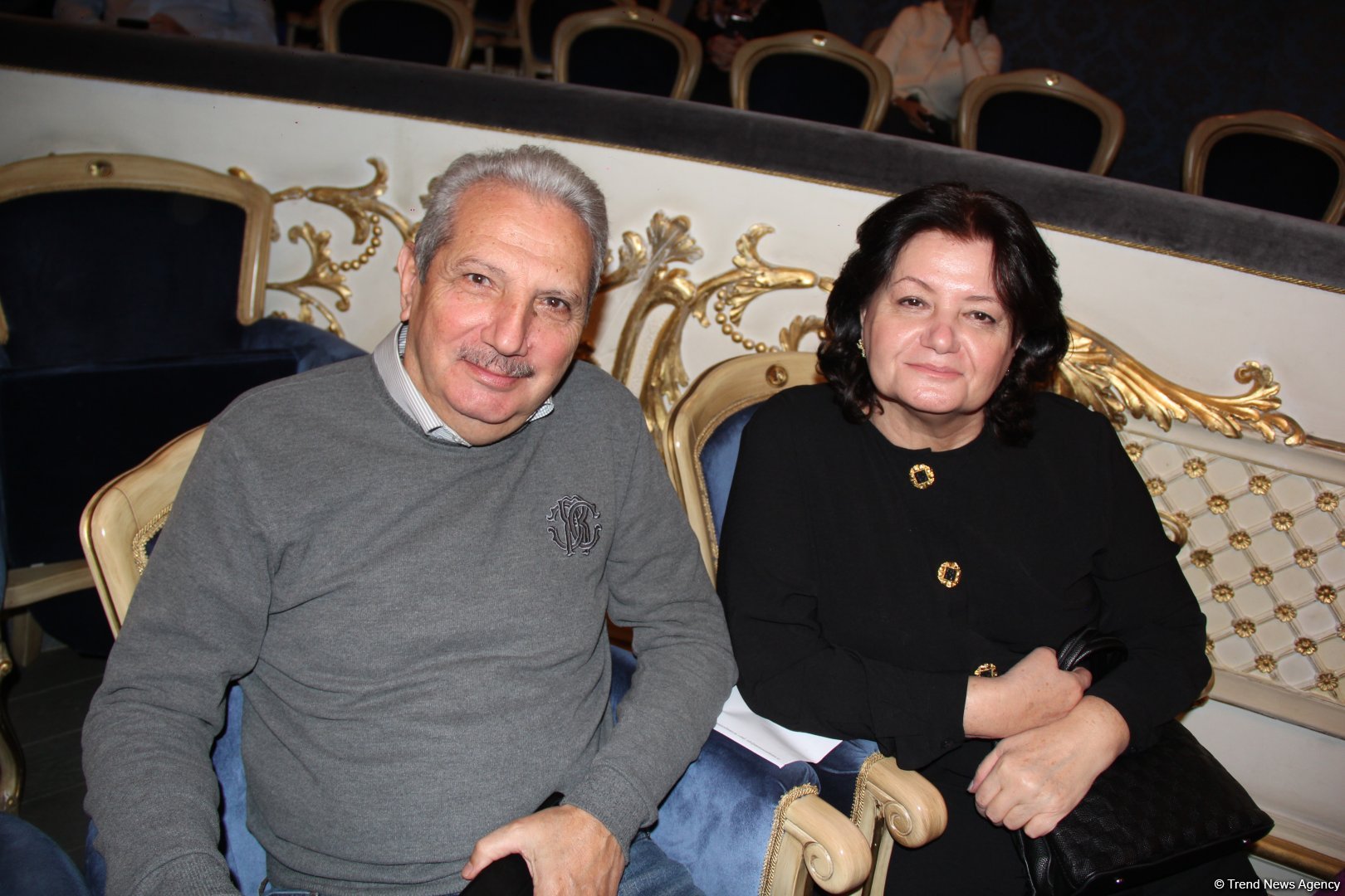 Феерический юбилей Юлия Гусмана в Баку отметили красочным спектаклем "Не бойся, мы с тобой!" (ВИДЕО, ФОТО)