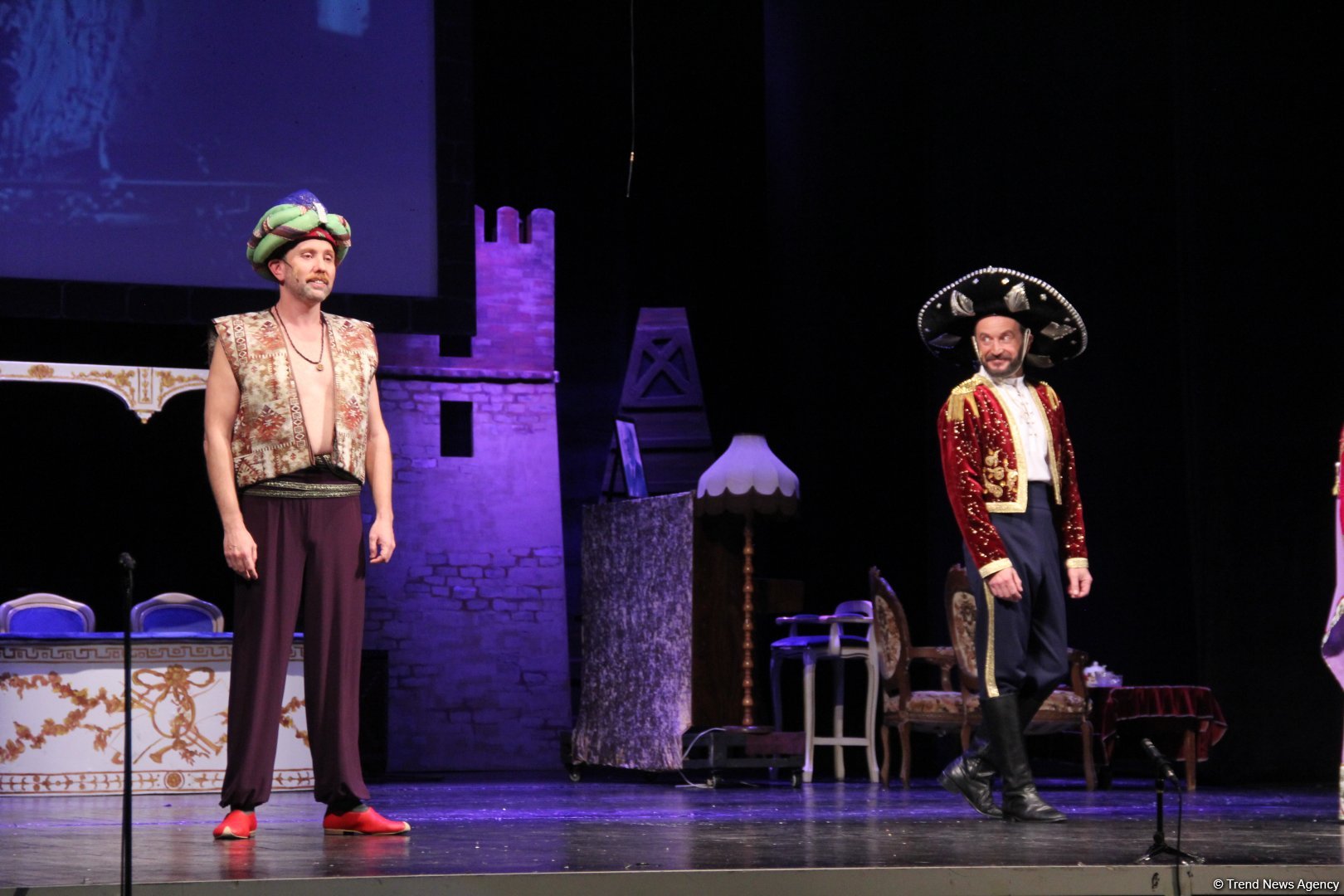 Феерический юбилей Юлия Гусмана в Баку отметили красочным спектаклем "Не бойся, мы с тобой!" (ВИДЕО, ФОТО)