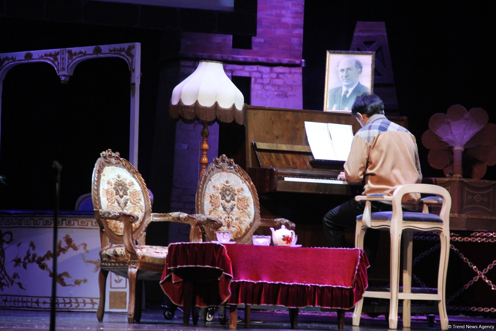 Феерический юбилей Юлия Гусмана в Баку отметили красочным спектаклем "Не бойся, мы с тобой!" (ВИДЕО, ФОТО)