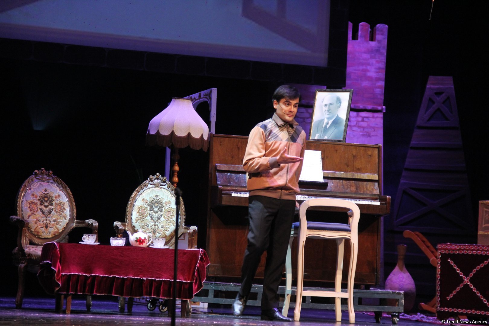 Феерический юбилей Юлия Гусмана в Баку отметили красочным спектаклем "Не бойся, мы с тобой!" (ВИДЕО, ФОТО)