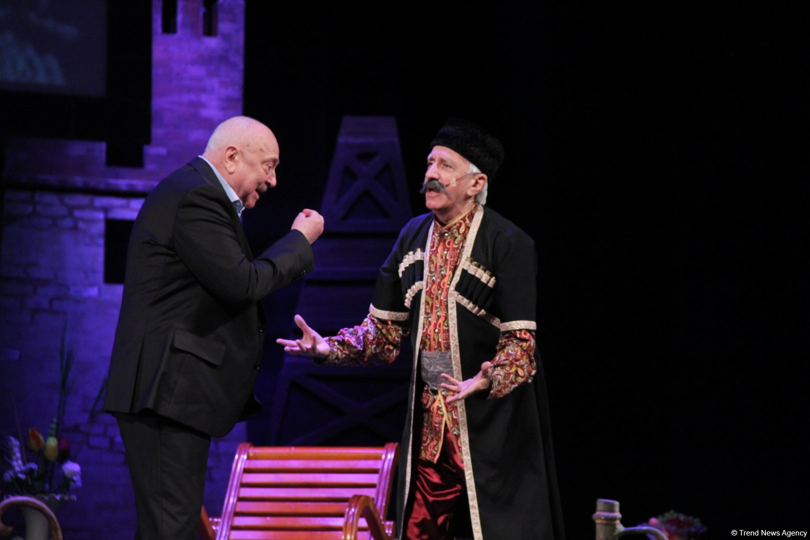 Феерический юбилей Юлия Гусмана в Баку отметили красочным спектаклем "Не бойся, мы с тобой!" (ВИДЕО, ФОТО)