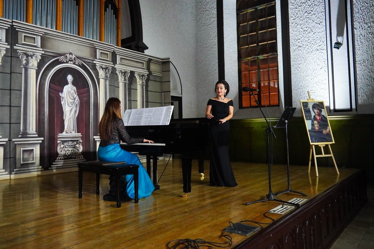 В Баку состоялся концерт в честь двух жемчужин Азербайджана -  сестер Фидан и Хураман Гасымовых (ВИДЕО, ФОТО)