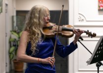 В Баку провели предновогодний концерт эстрадной музыки (ФОТО)