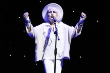 60 лет за 60 минут Елены Спициной – годы летят, словно листья бумаги на ветру… (ФОТО)