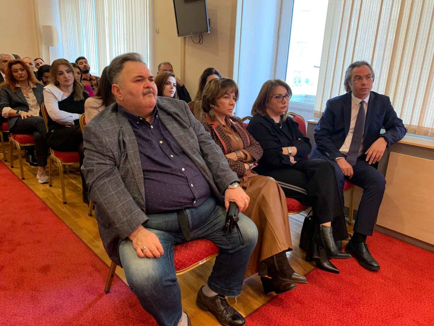 Фильмы о Карабахской войне должны затронуть сердца миллионов во всем мире - встреча с Семихом Капланоглу в Баку (ФОТО)