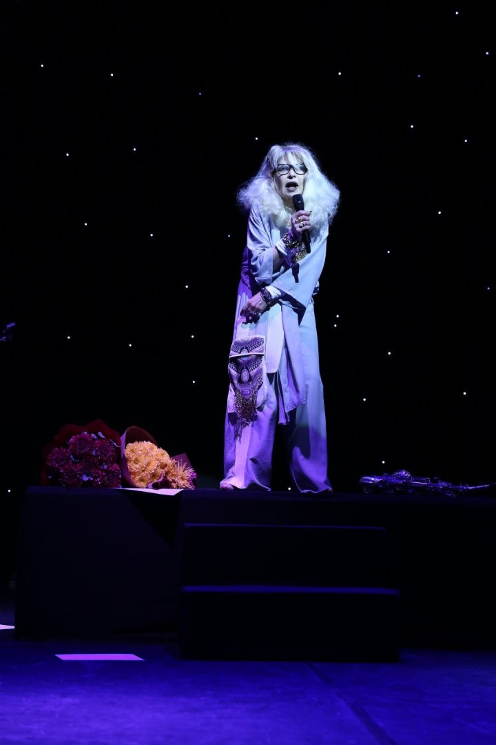 60 лет за 60 минут Елены Спициной – годы летят, словно листья бумаги на ветру… (ФОТО)