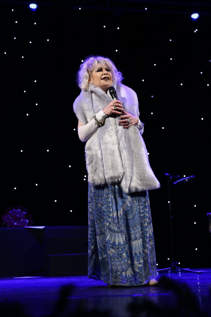 60 лет за 60 минут Елены Спициной – годы летят, словно листья бумаги на ветру… (ФОТО)