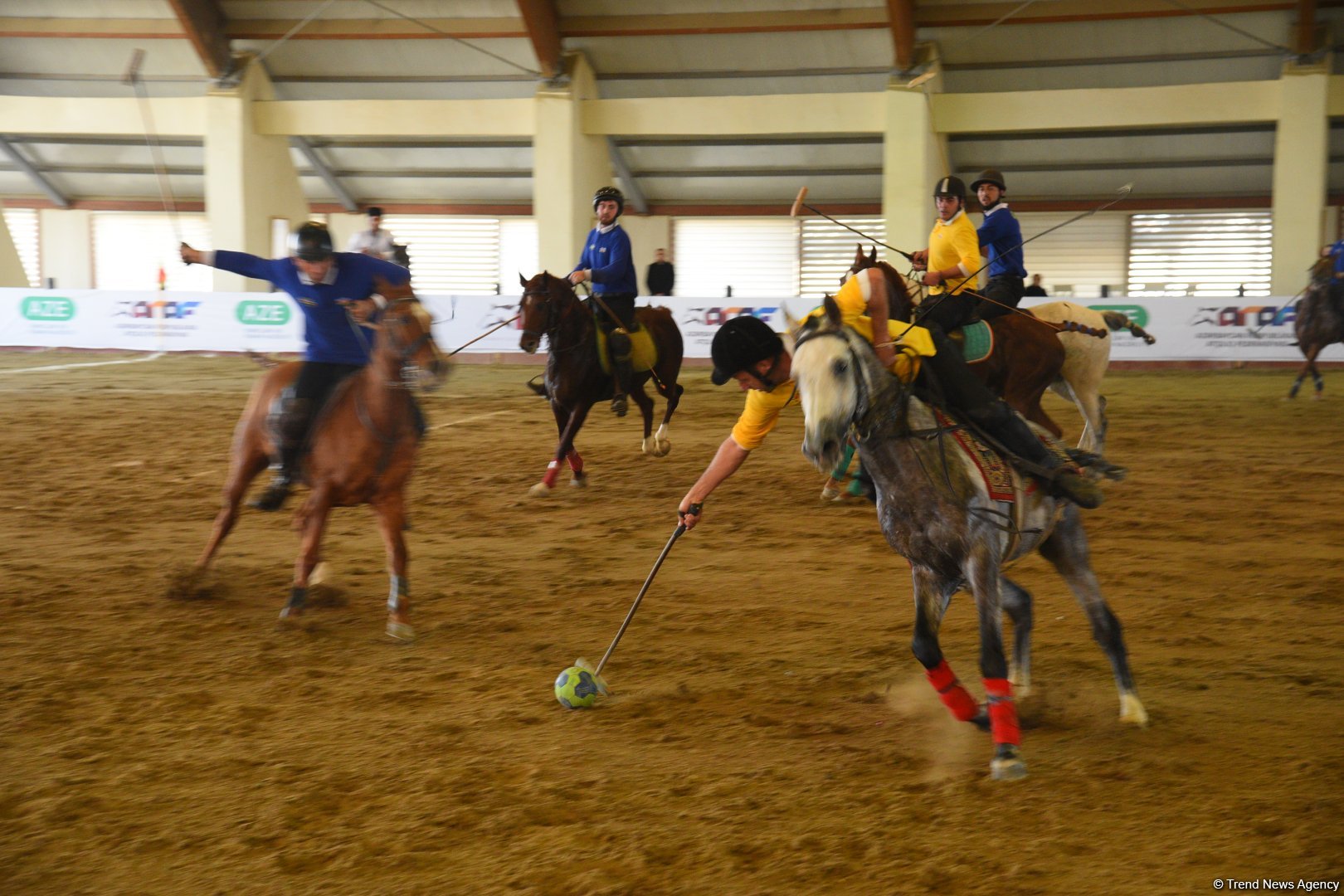 В Баку определился победитель десятого  Кубка Президента по древнему виду спорта - човган (ФОТО)