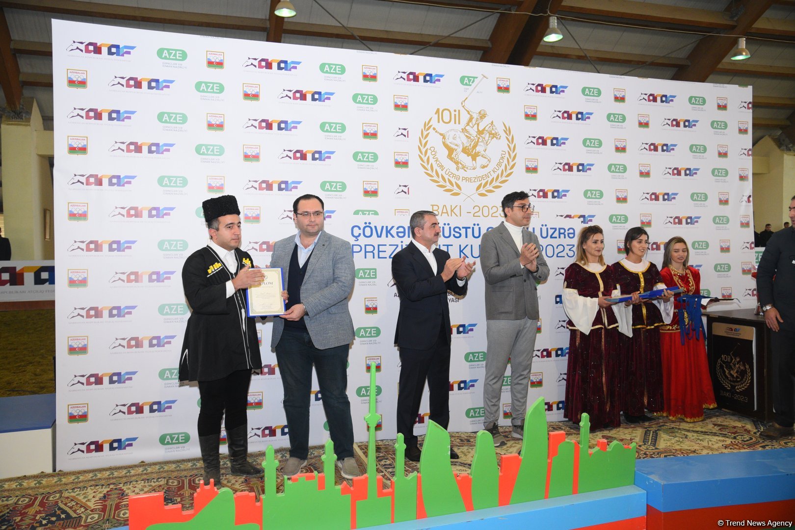 В Баку определился победитель десятого  Кубка Президента по древнему виду спорта - човган (ФОТО)