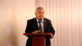 Впервые представлен сборник избранных произведений Нигяр Гасанзаде на азербайджанском языке  (ФОТО)