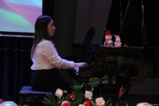 Центральная школа искусств Гара Гараева и Музыкальная школа вокала Фидан Гаджиевой провели благотворительный концерт (ФОТО)