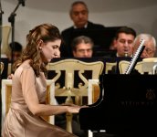 "Новые имена" покоряют азербайджанский музыкальный Олимп (ФОТО/ВИДЕО)