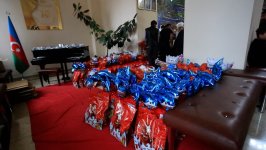 Новогодняя зимняя сказка в Баку - без соцсетей и мобильных телефонов (ФОТО)