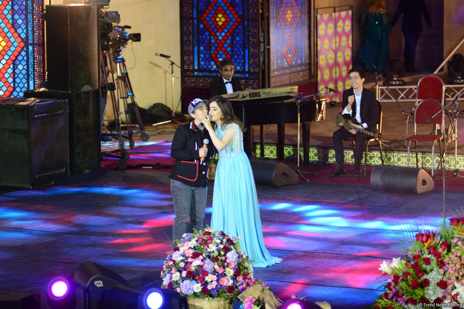 Джан, ай Айгюн ханым! Памяти Айгюн Бейляр - Айгюн Самедзаде рассказала историю песни Tut ağacım (ВИДЕО, ФОТО)