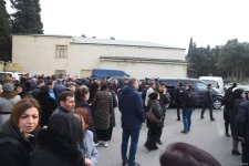 Айгюн Бейляр аплодисментами проводили в последний путь (ФОТО)