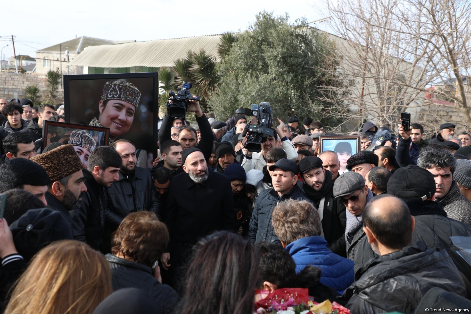 Прошли похороны заслуженной артистки Азербайджана Айгюн Бейляр (ФОТО)