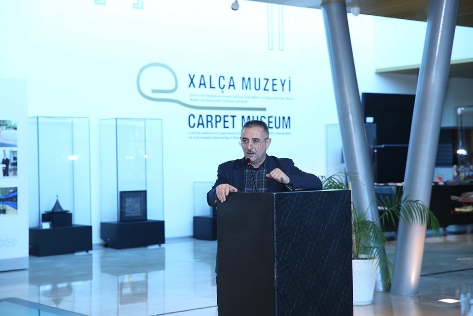 Достояние, неподвластное времени – выставка ковров, ювелирных изделий и вышивки в Баку (ФОТО)