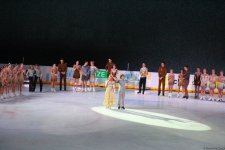 Впервые в Баку представлено феерическое шоу на льду "Сказки Евгения Плющенко" (ВИДЕО, ФОТО)