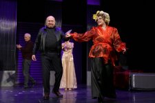 Не стоит ныть и жаловаться на судьбу! Как в Баку три женщины "золотого возраста" решили найти мужей (ФОТО)