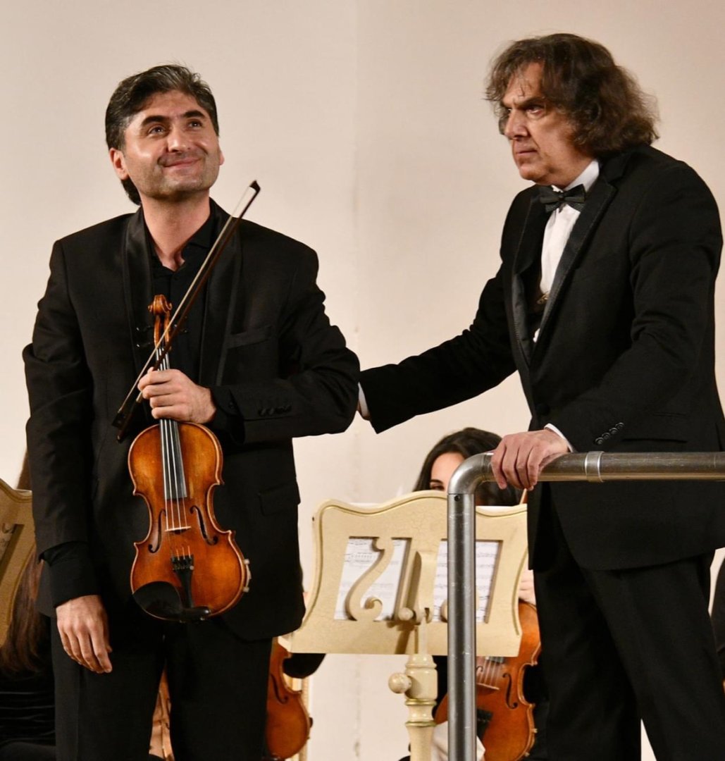 Завораживающая музыка в Баку (ФОТО)