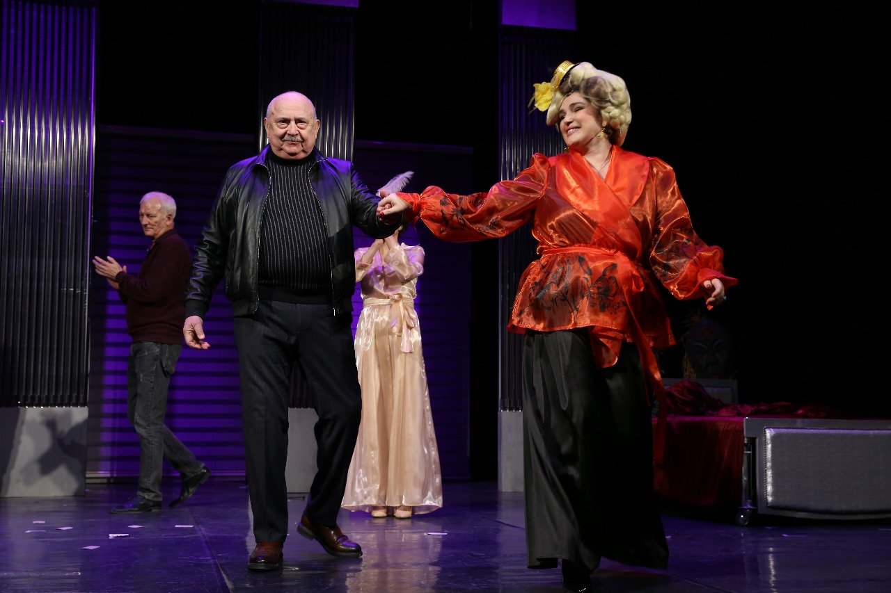 Не стоит ныть и жаловаться на судьбу! Как в Баку три женщины "золотого возраста" решили найти мужей (ФОТО)