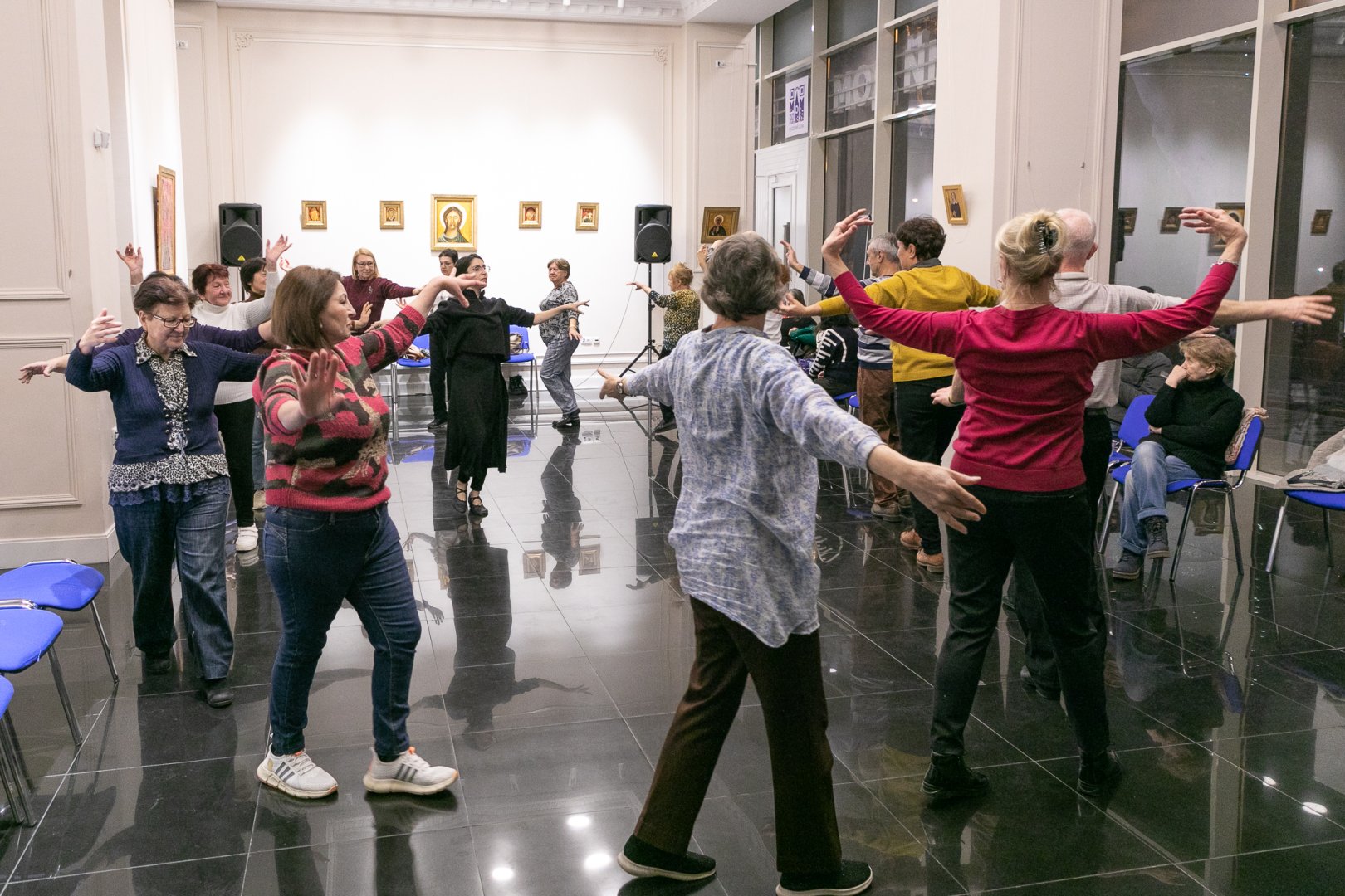 Только кому за 60+! В Баку танцам все возрасты покорны (ФОТО)