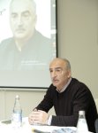 Народный писатель Натиг Расулзаде встретился с читателями (ФОТО)