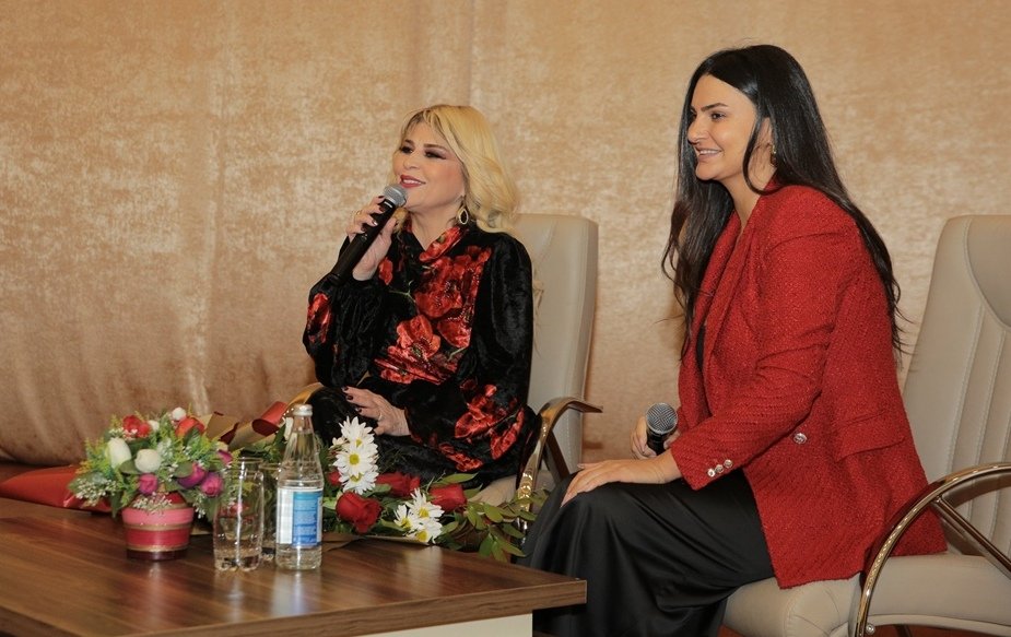 В рамках проекта "Qonağımız var" состоялась встреча с Метанет Искендерли (ФОТО)