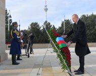 Президент Ильхам Алиев и Первая леди Мехрибан Алиева посетили Шехидляр хиябаны в связи с 34-й годовщиной трагедии 20 Января (ФОТО/ВИДЕО)