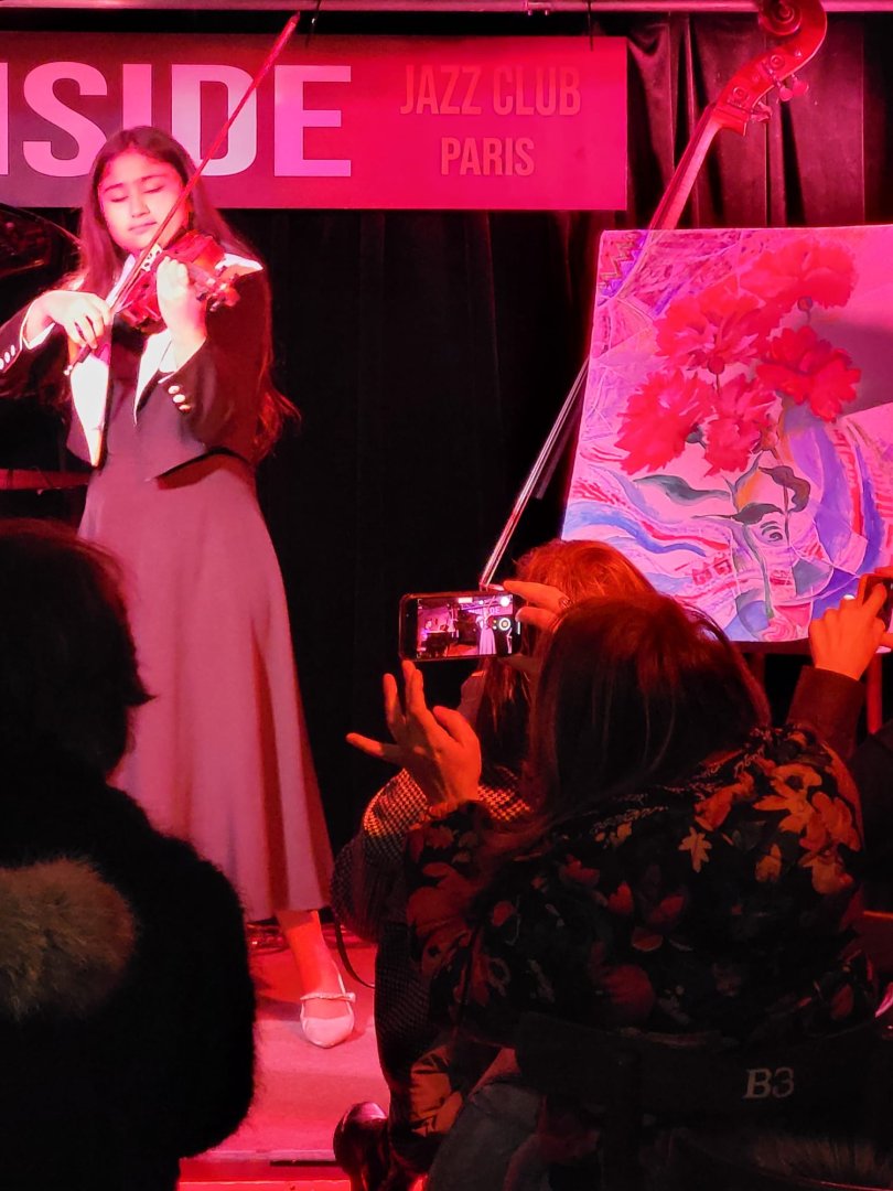 В Париже прошел концерт памяти жертв 20 Января (ВИДЕО, ФОТО)