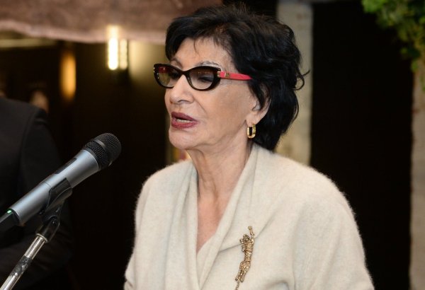 Азербайджанский мугам - это настоящая философия - Нани Брегвадзе