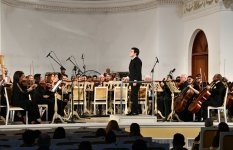 Волшебные звуки флейты в Баку (ФОТО)