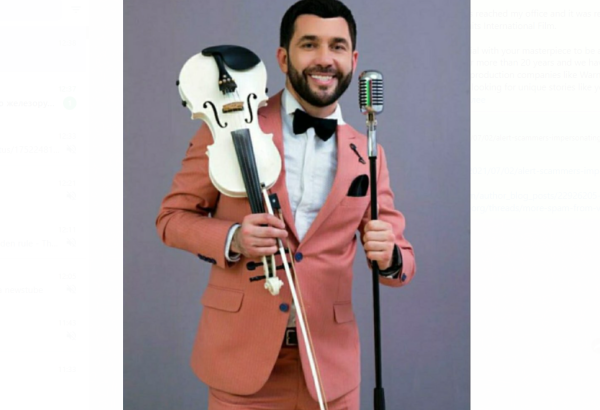 Заслуженный артист Азербайджана Салим Аббасов впервые стал телеведущим (ВИДЕО)