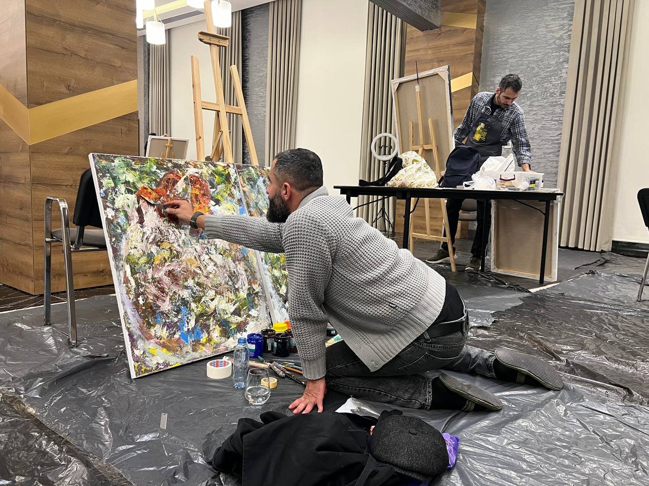 В Шабране прошел недельный симпозиум художников "По следам наследия" (ФОТО)