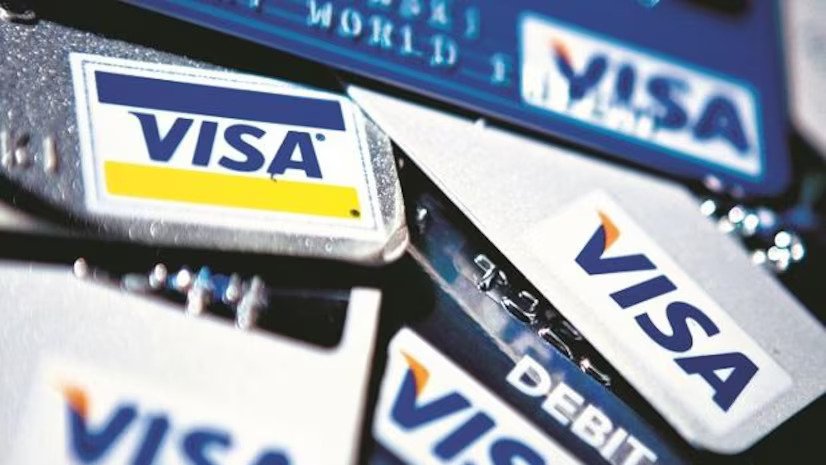 Назван объем операций по платежным картам Visa в Азербайджане