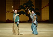 В Центре Гейдара Алиева представлен уникальный театрализованный вид искусства Японии XIII века (ФОТО)